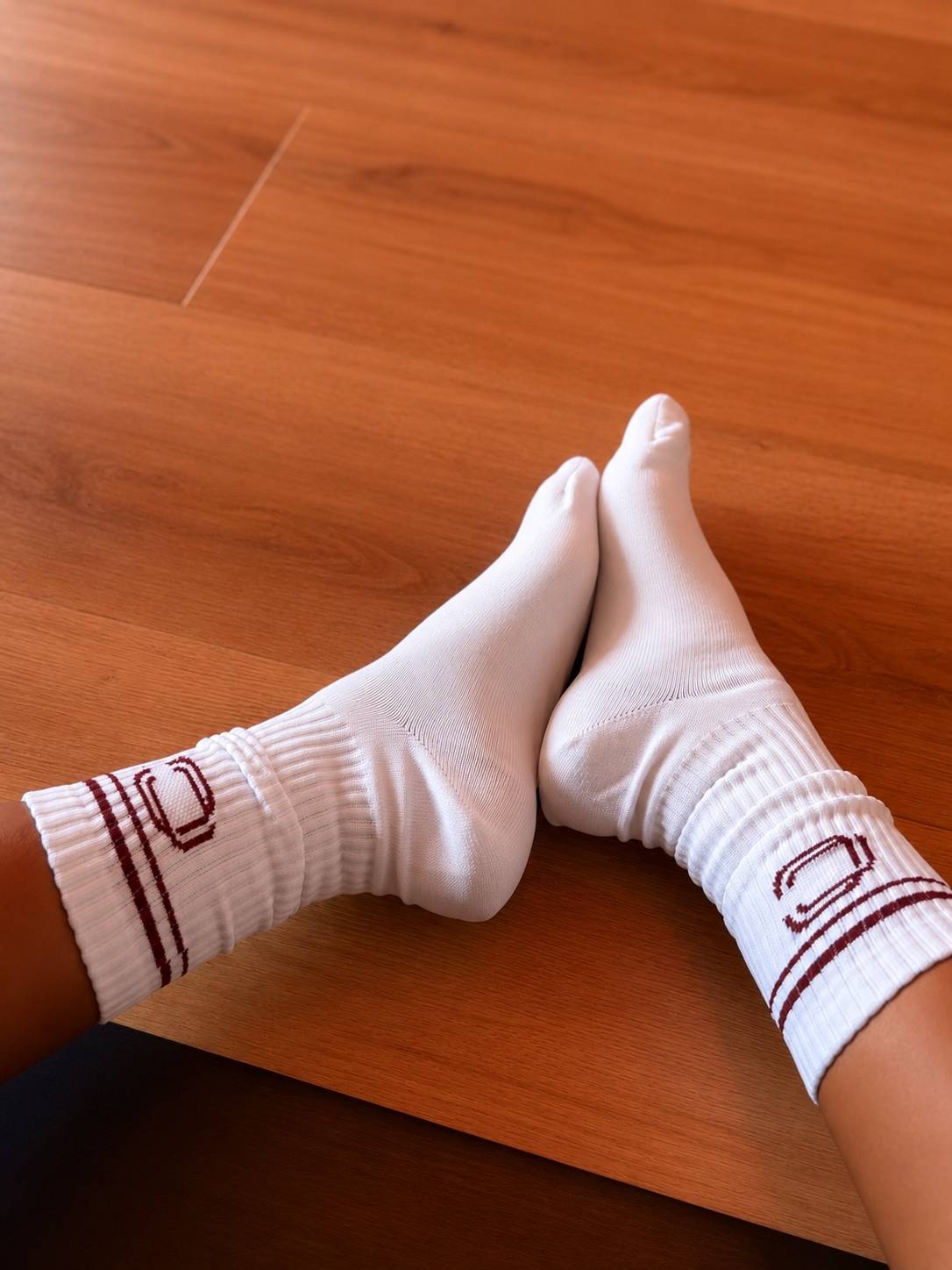 HALF CALF SOCK WHITE & VINO TINTO