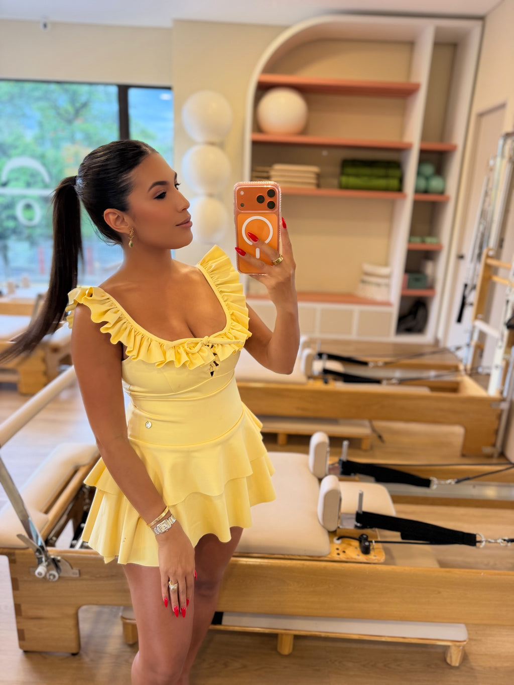 S-M RUFFLE TOP AMARILLO BUTTER